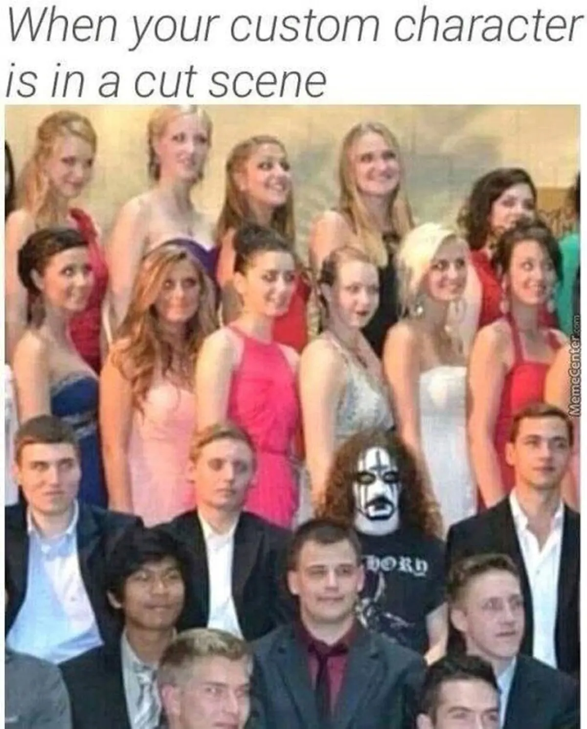 Cuando tu personaje personalizado aparece en una cinemática 