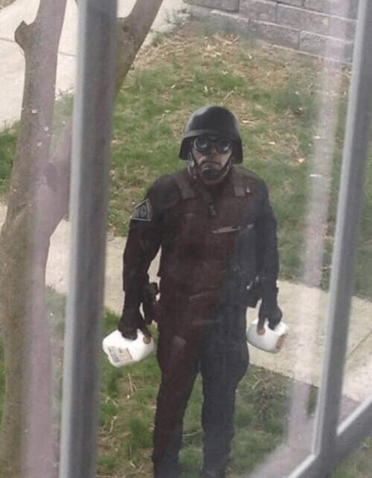 Cuando tu madre te manda a por leche en mitad de una partida online