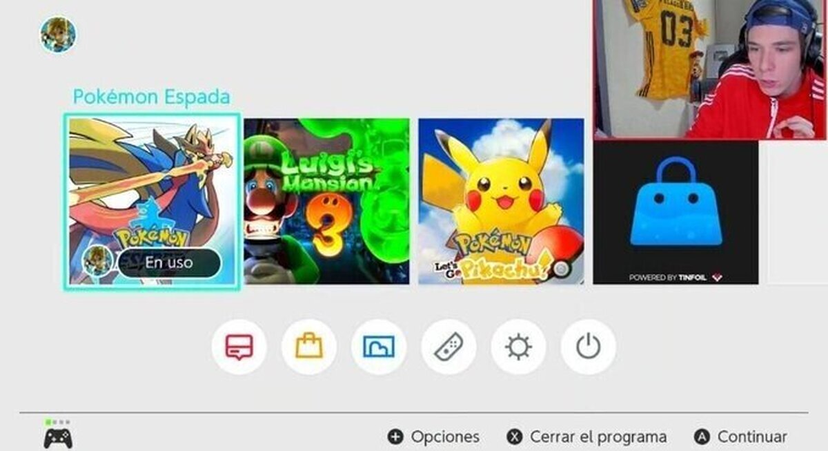 Pillan a Folagor con la e-shop azul y después borra el vídeo