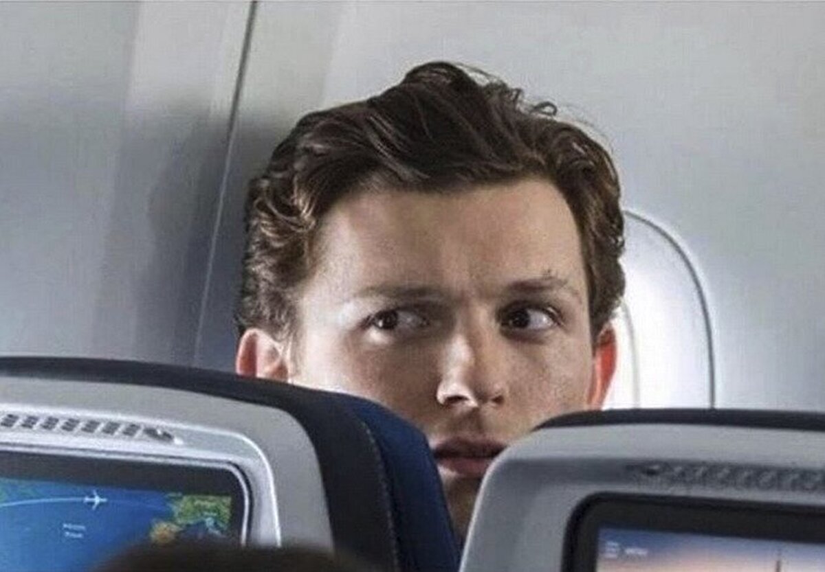 Cuando tu vecino de asiento no para de toser en tu vuelo a Milan