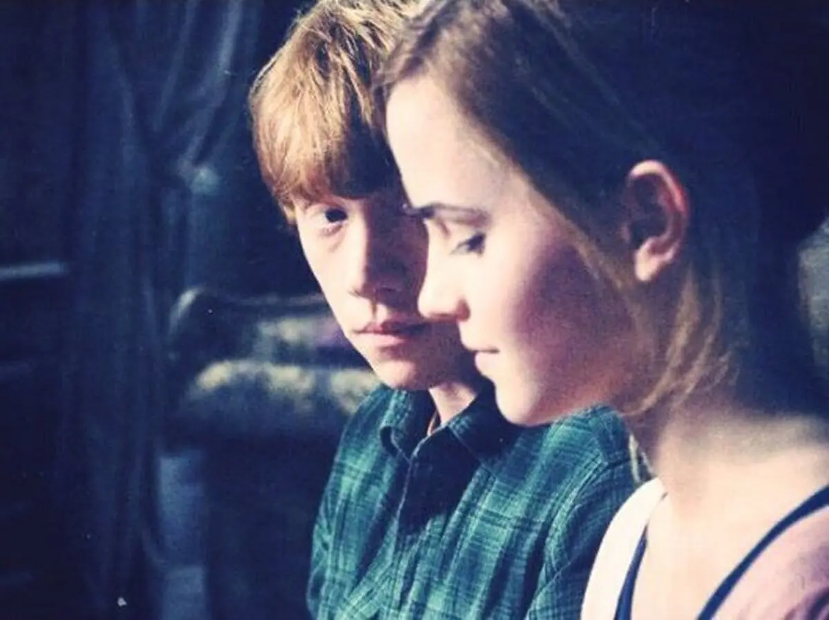 Alguien que te mire como Ron mira a Hermione