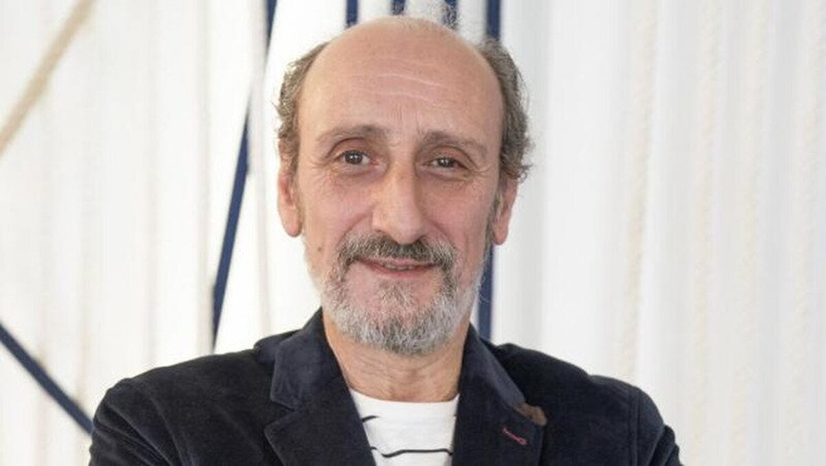 El actor José Luis Gil sufrió el pasado 4 de noviembre un ictus. Espero de todo corazón que se mejore muy pronto, le debemos muchísimo a uno de los mejores actores de este país que nos ha alegrado la vida tantas veces