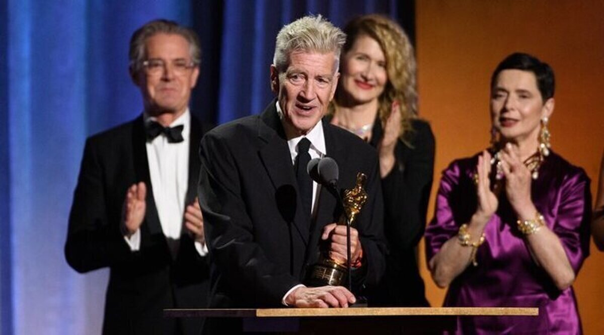 Dejar fuera de la gala de los #Oscar al montaje es dejar fuera la esencia del cine. Pero de qué sorprenderse si a este señor le dieron el honorífico por la puerta de atrás