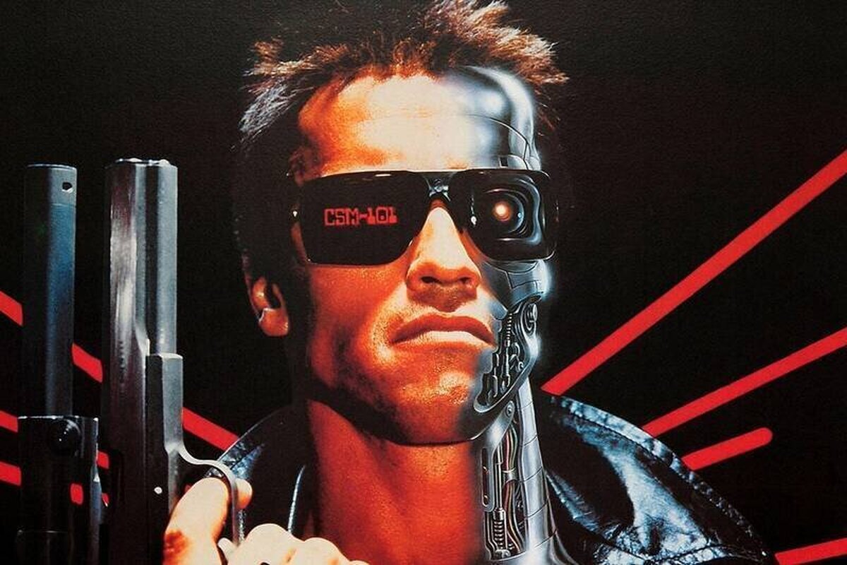 "En el siglo XXI se inventará un arma sin precedentes. Un arma poderosa, versátil e indestructible"#Terminator #JamesCameron