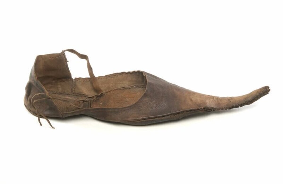 Siento que Timothee Chalamet y este zapato medieval tienen la misma energía  