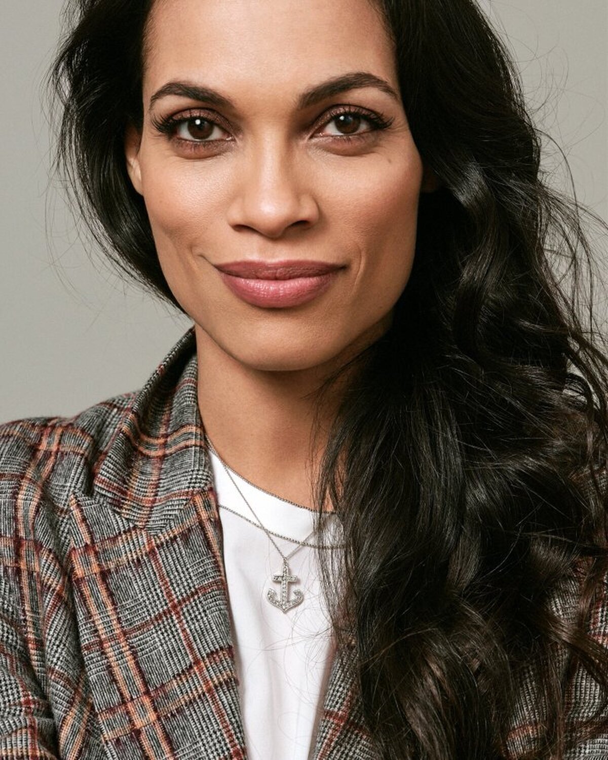 Rosario Dawson cumple 45 años! Ahsoka, Sin City… ¿donde más la vimos?