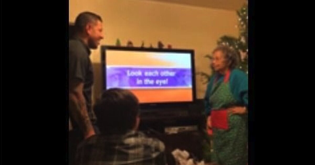 Un futbolista y una abuela protagonizan el último vídeo viral de Switch