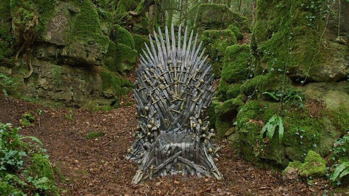 HBO ha escondido 6 Tronos de Hierro por todo el mundo y la gente está perdiendo la cabeza