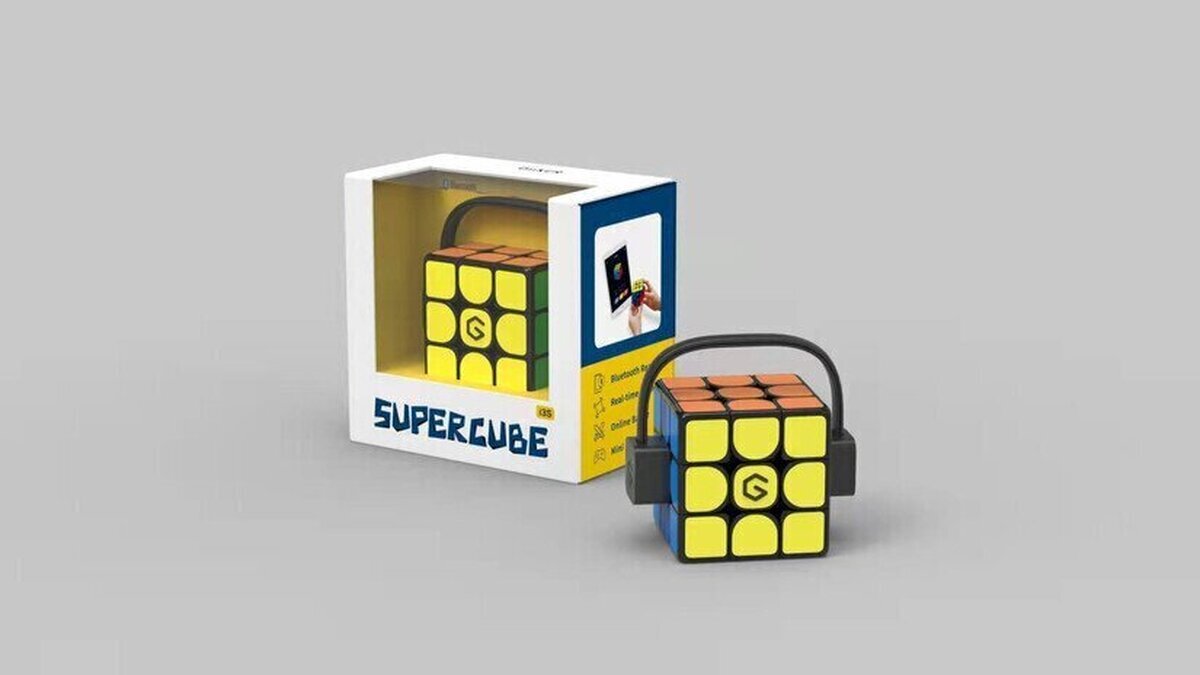 Ya disponible Super Cube Light, la versión más ligera del cubo inteligente de GiiKER