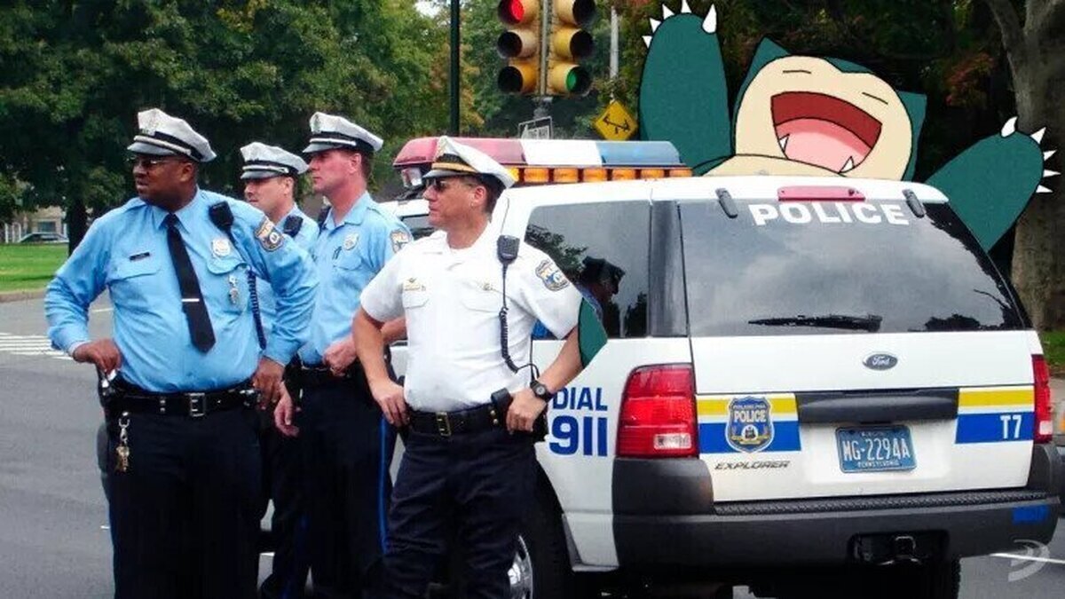 Detienen a 2 policías por irse a la caza de un Snorlax en Pokémon GO y pasar de un aviso de robo