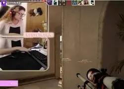 Admiración máxima por esta chica que juega con una sola mano