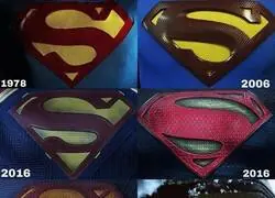 La evolución del pecho de Superman
