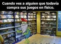 Al menos es dueño de sus juegos...