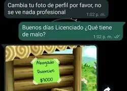 ¿Confiarías en este abogado?