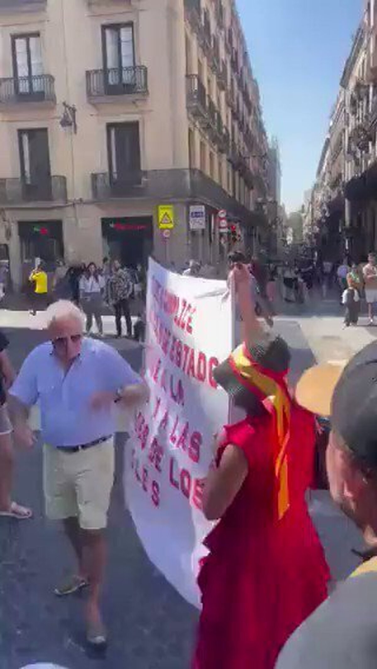 Manifestación contra la Amnistía = Facha contra Facha