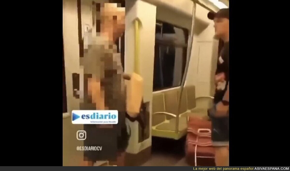 Pillan a un hombre masturbándose en el Metro hasta que le recriminó otro hombre y terminaron pegándose