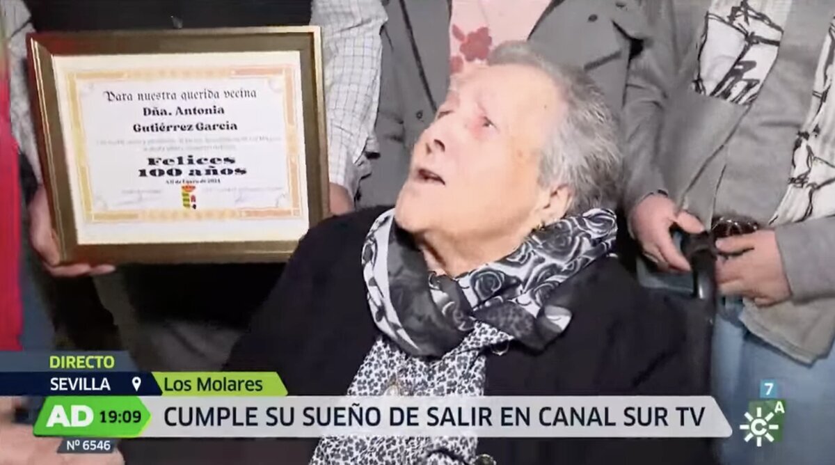 El sueño de esta señora con 100 años era salir en Canal Sur y lo hizo a lo grande diciendo esto