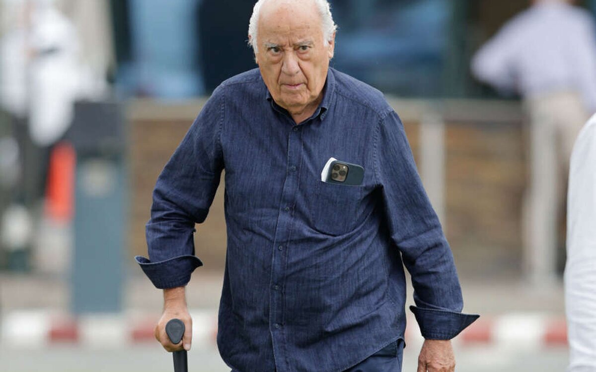 Si defiendes a Amancio Ortega se te da publicidad en La Voz de Galicia