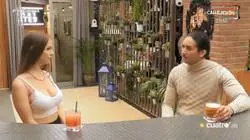 La surrealista cita de estos dos personajes en 'First Dates'