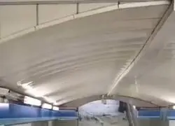 Gestionando la derecha en plena inundación del metro...