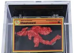 En China una vez se subastó un cheeto con forma de Charizard.