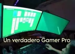Cuanto poder para jugar solitario...